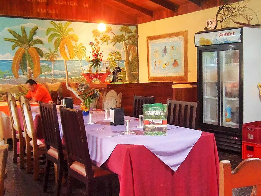 Cabinas El Muellecito 托尔图格罗 外观 照片