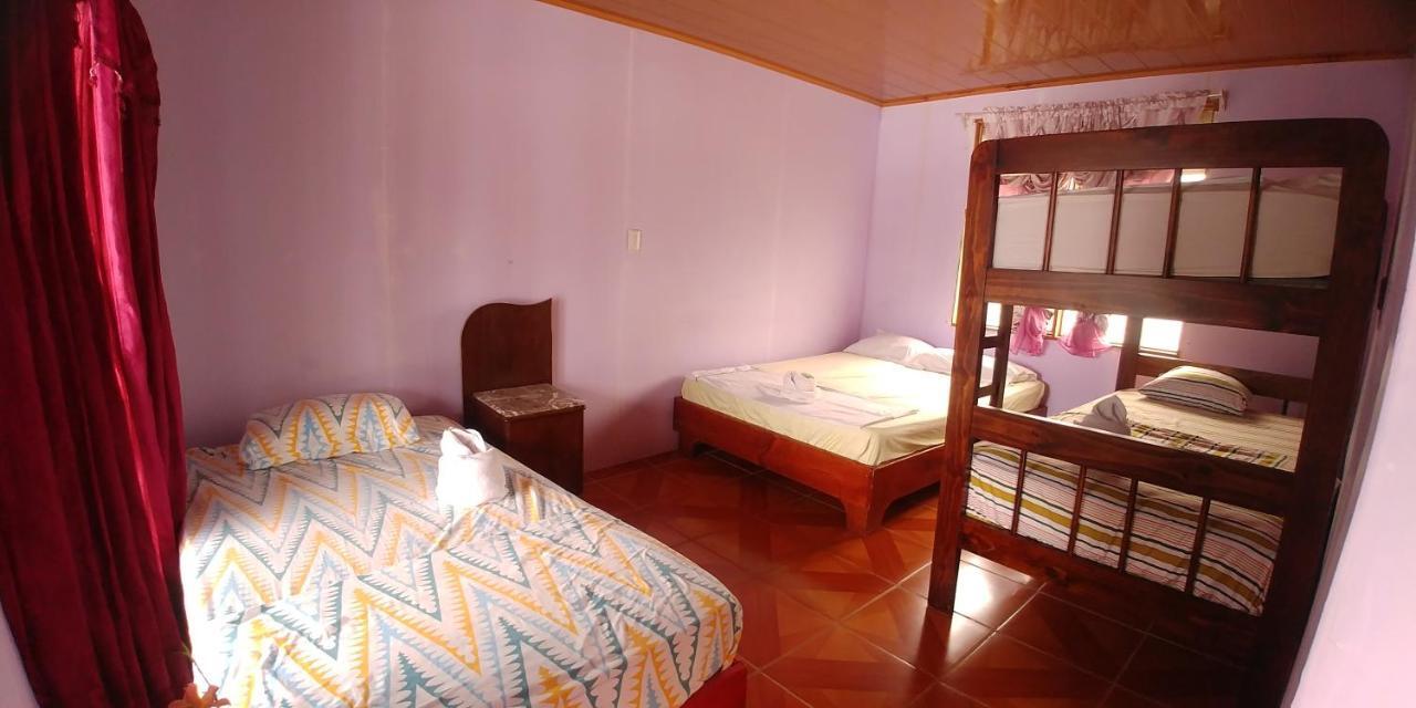 Cabinas El Muellecito 托尔图格罗 外观 照片